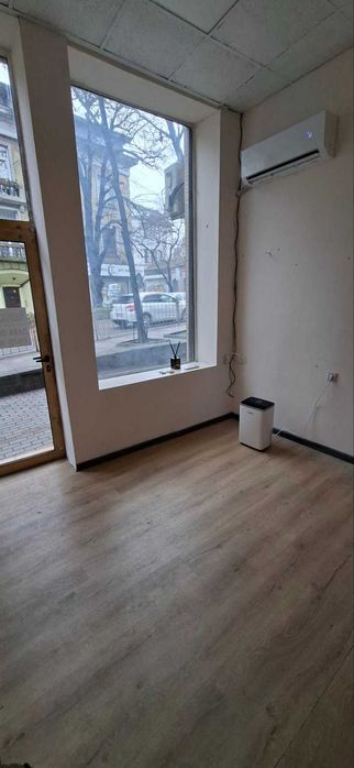 Давам магазин под наем на улица Шипка