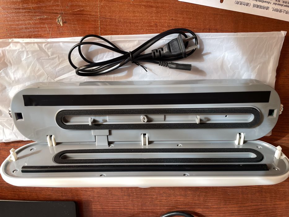 Вакуумный упаковщик