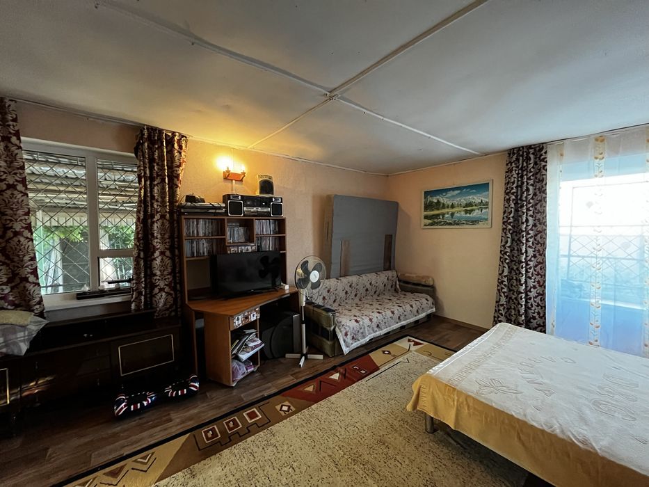 Шкафы и стол Подростковый гарнитур