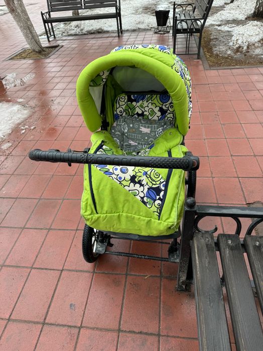 Продам коляску-трансформер