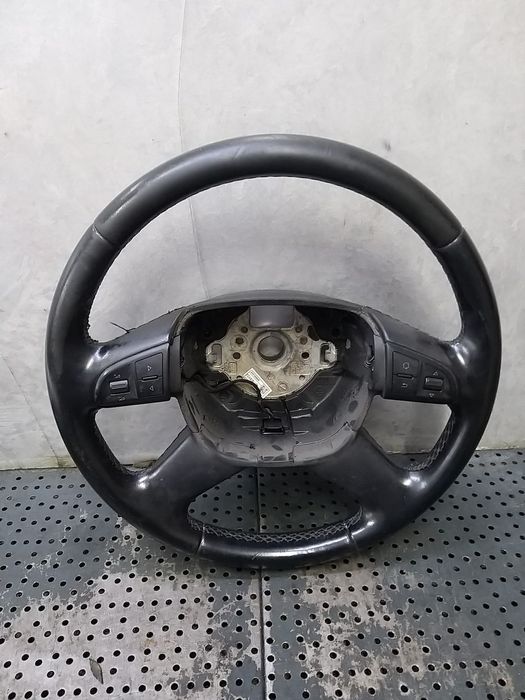 Volan piele cu comenzi skoda yeti 5l 3t0419091j