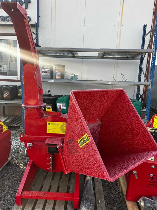 Tocator de crengi STARK BX-62S PTO, ø max. 150 mm Transport Gratuit