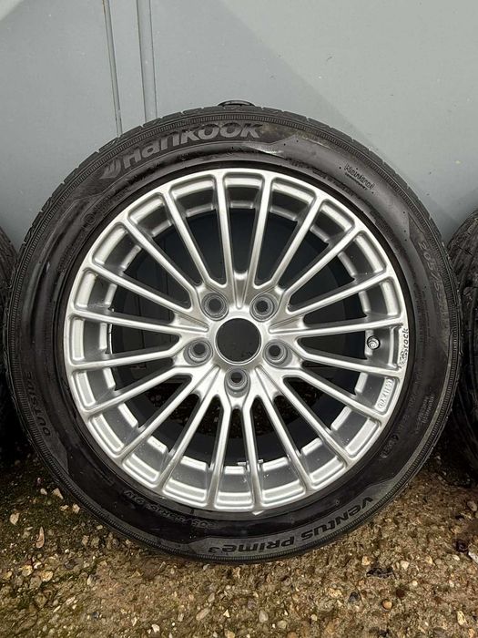 Джанти Brock с гуми