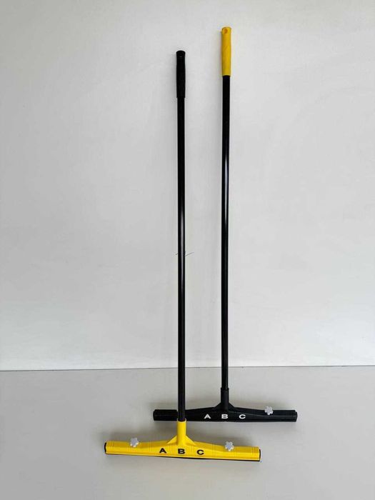 Сгон для пола гелевый. резиновый. губчатый.