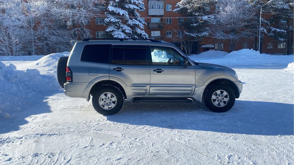 Продам Mitsubishi Montero3 2002 г.