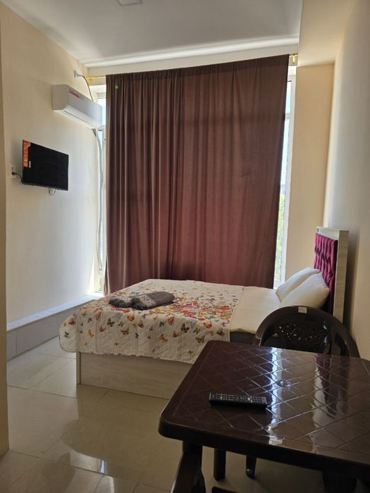 Mehmonxona bez zaks SERGELI 24/7 SHOXJON HOTEL