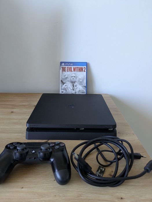 Playstation 4 Slim PS4 Slim 500GB - КАТО НОВ! + Джойстик и Игра