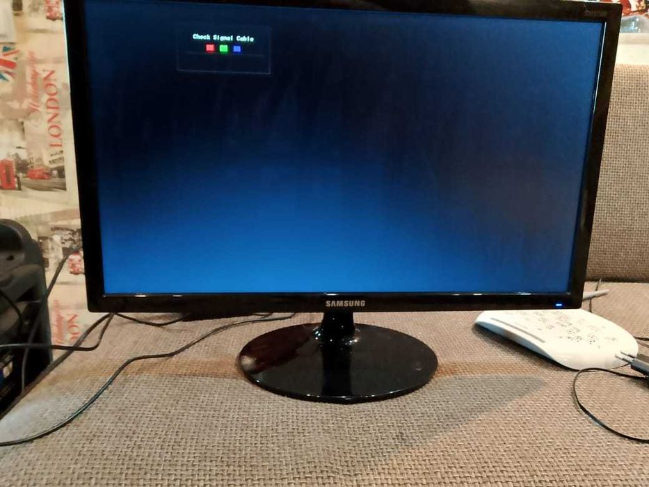 Монитор самсунг продам б\у