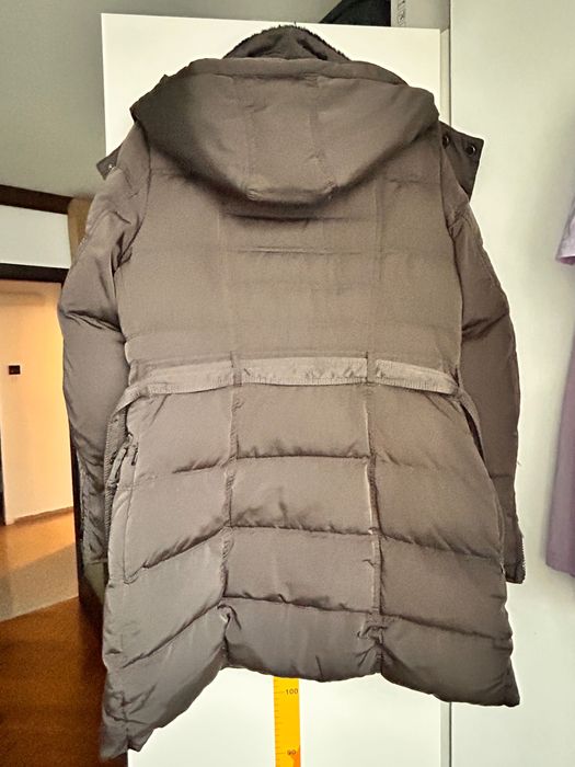 Geaca puf Zara măsura 36-38 S-M