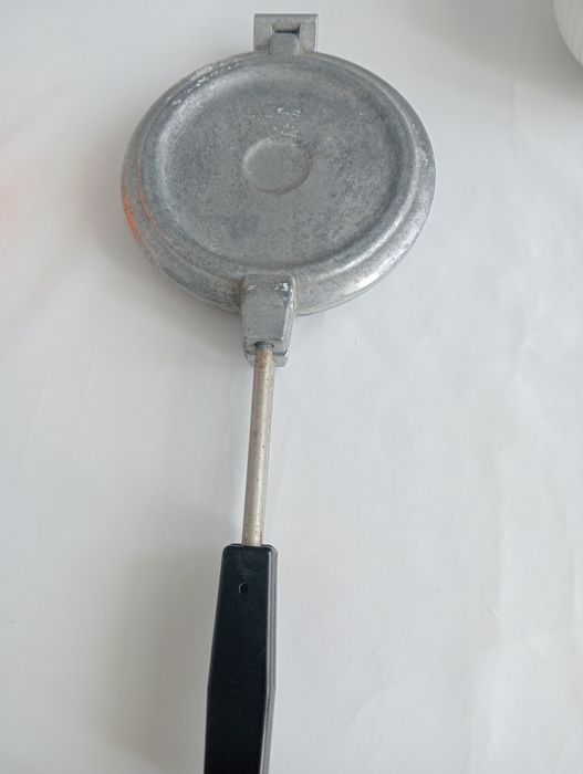 Продаю орешницу ...