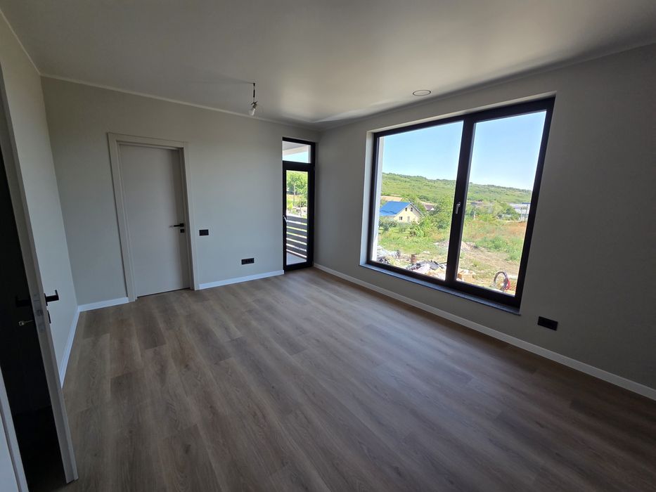 Casa Smart Panouri fotovoltaice Pompa caldura vata bazaltica 15