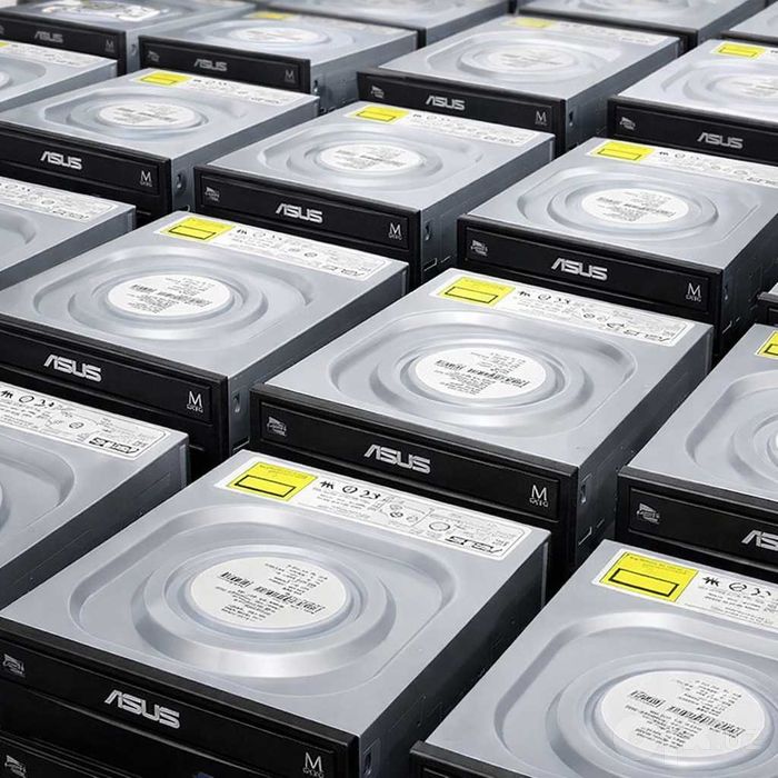 DVD RW original diskavodlar