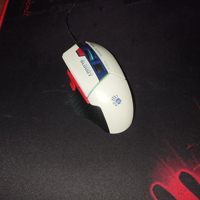 Bloody w95 max игровая мышь