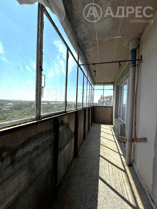 Тристаен апартамент, Дружба 3, 102 кв.м., ет. 5/6, с подобрения