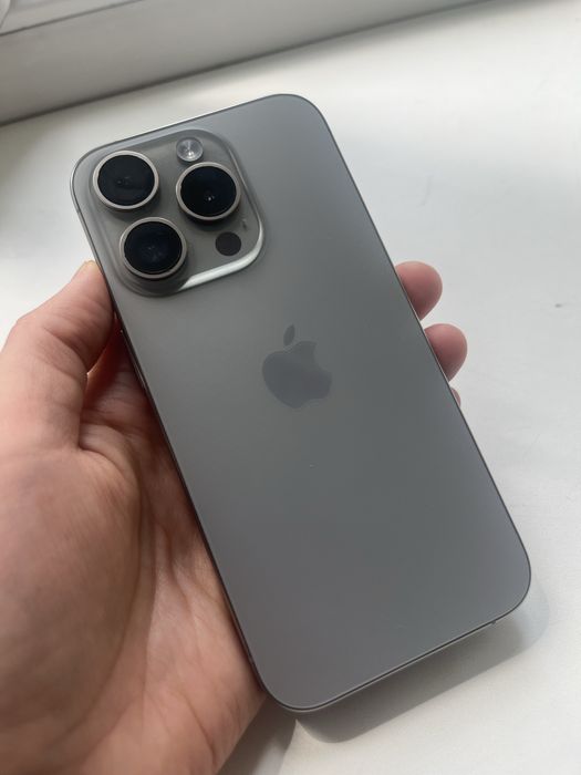 Iphone 15 pro 256гб