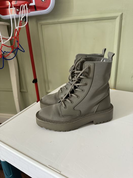 Продам ботинки Zara