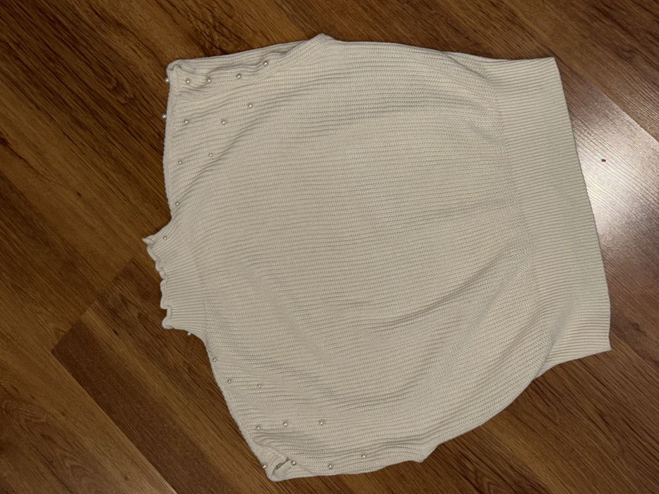 Продам все вещи за 10000