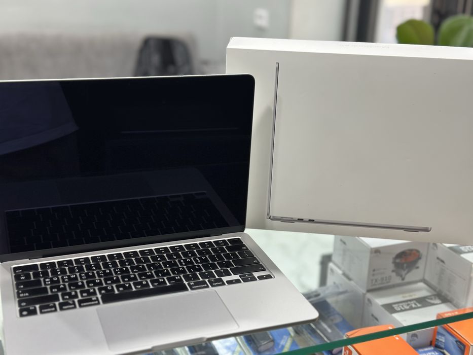 Macbook M2 air lar M1 pro