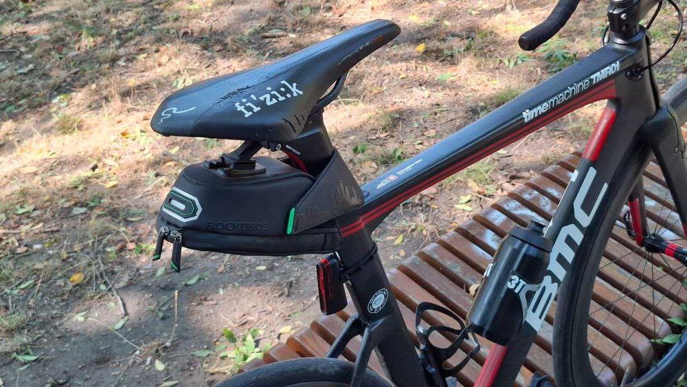 BMC / шосеен карбонов велосипед