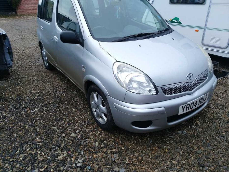 Piese auto pentru Toyota Yaris Verso 2001-2005 1.4 D4D 1.3 vvti