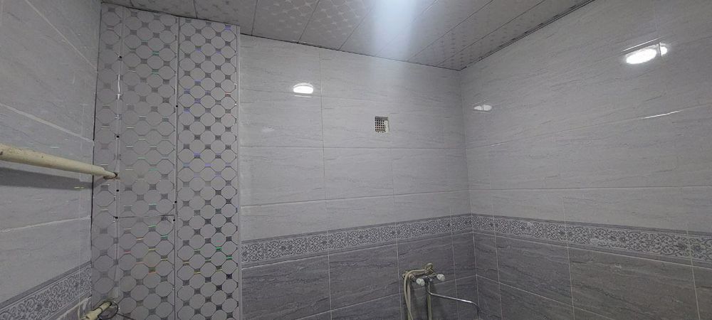 Чионзор 9  квартал  2³/4/4  балкон 2×6 м² срошни сотилади