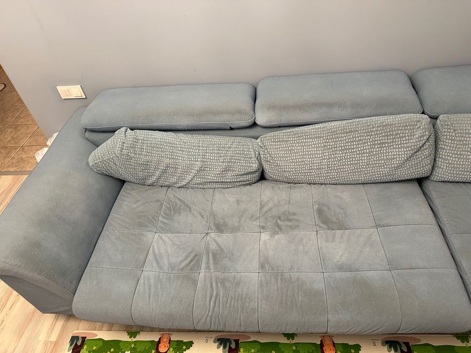 Диван и кресло голубые