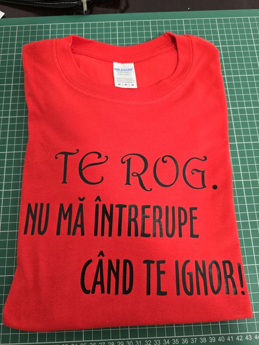 Tricouri personalizate