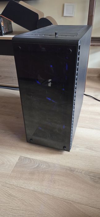 Компютър за Гейминг RTX 2070/I7-9700k/24 GB DDR4/500GB SSD+1TB HDD