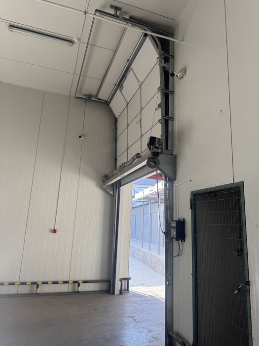 Автомат дарвозалар. Рольставни , секционная ворота, пултли дарвозалар.