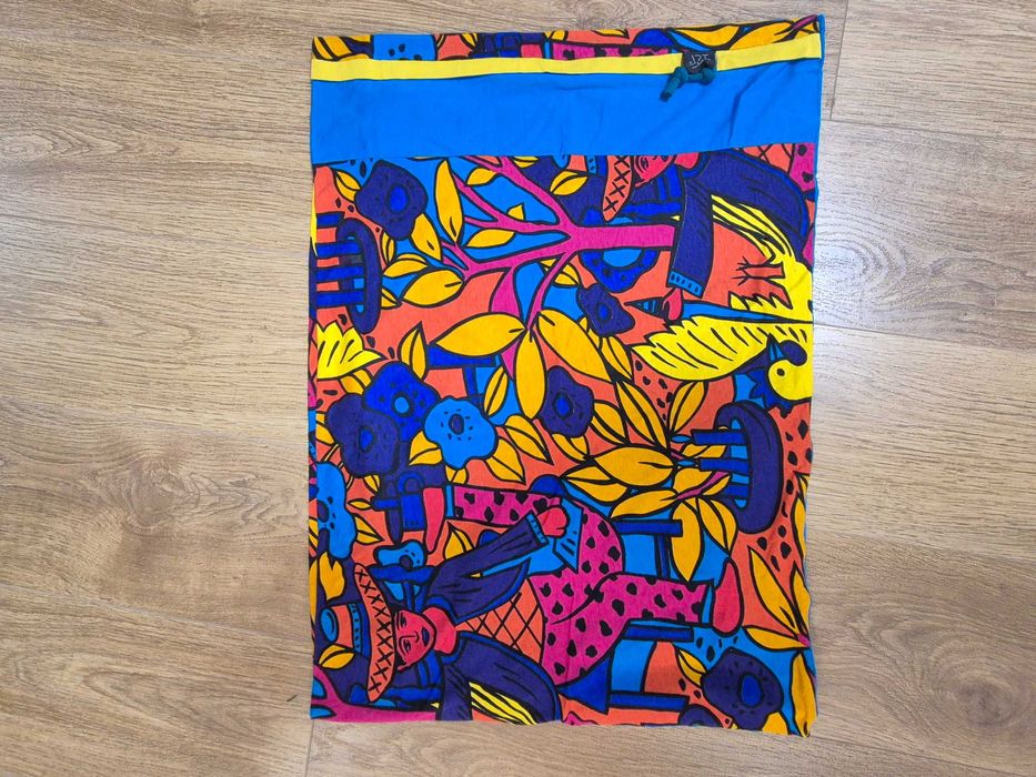 Красиво-цветен шал Artelie