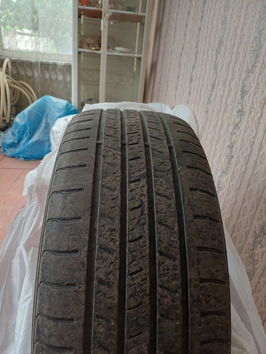 Продам шины 225,55,17
