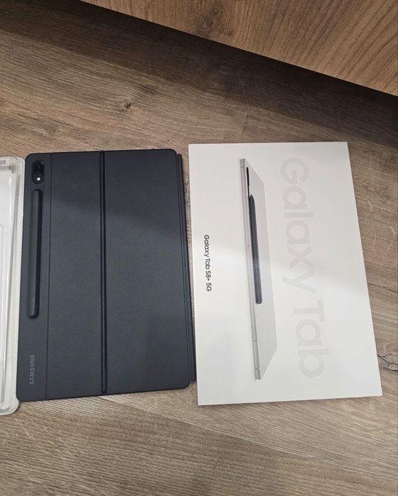 Samsung galaxy tab 8 plus