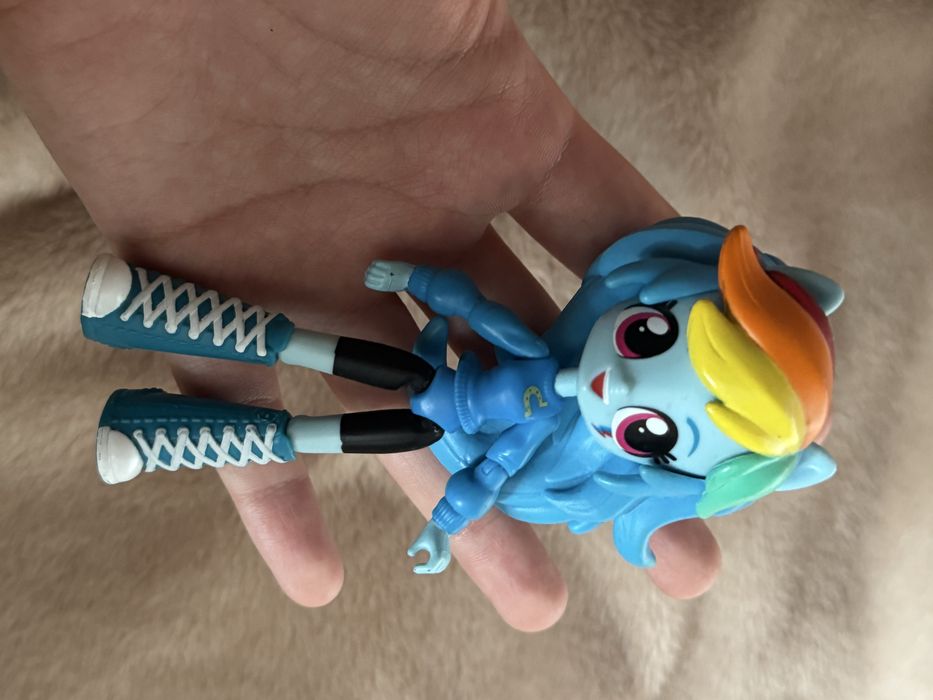 Рэйнбоу Дэш эквестрия герлз minis/MLP