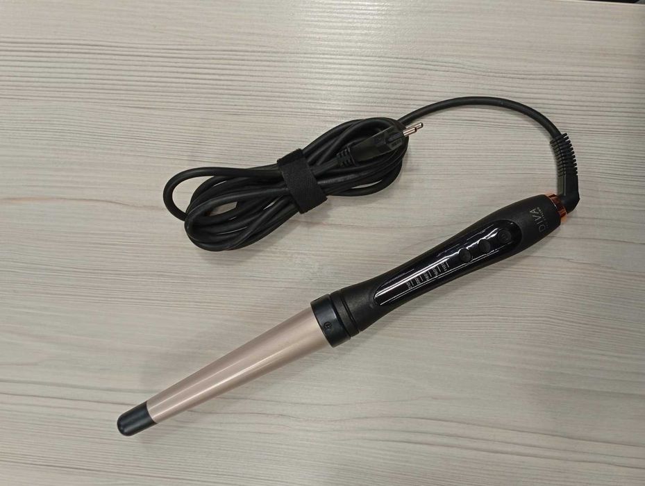 Маша Diva Pro Styling PRO303, (19-32 мм) с керамичен цилиндър.