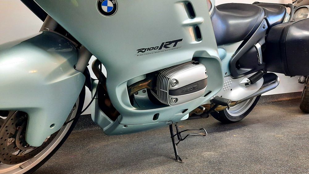 Motocicleta BMW R 1100 RT