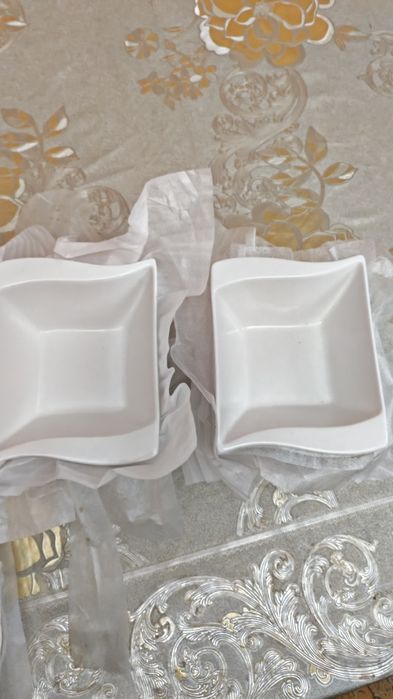 Тарелка посуда         .