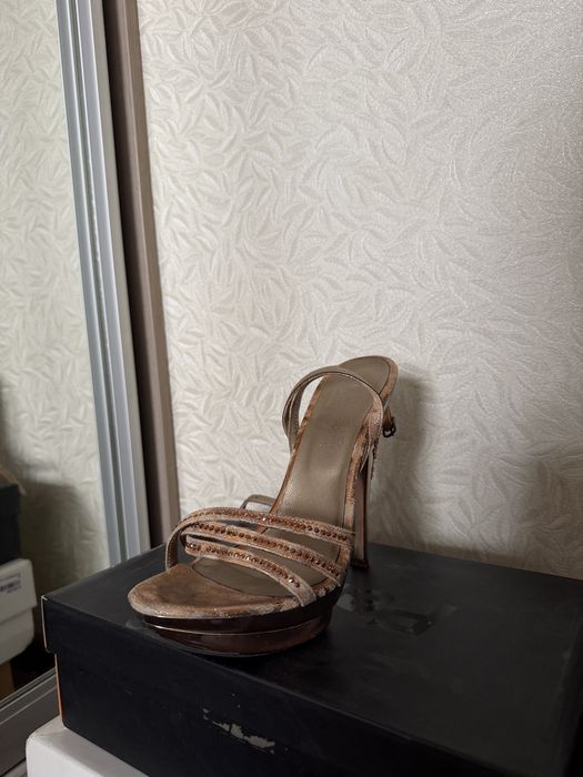 Туфли по 15к срочно