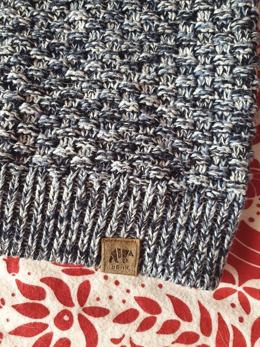 Вязаный свитер на мальчика (р.110)