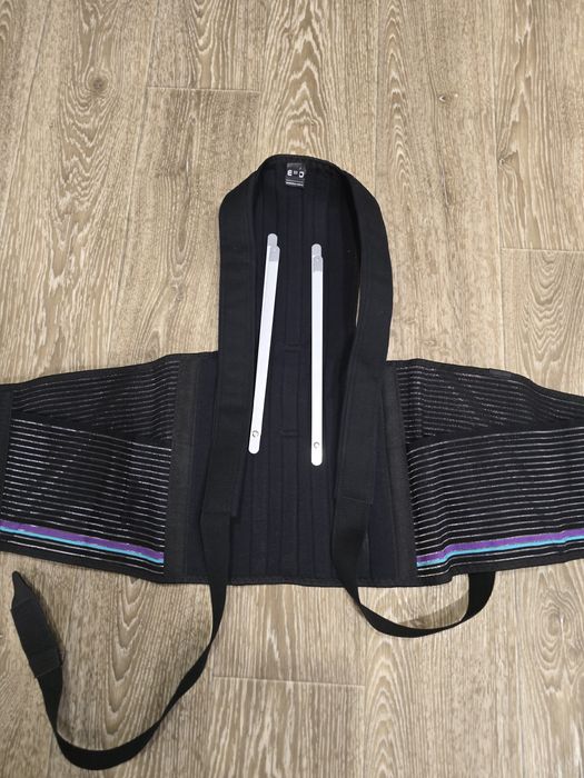 Продам корсет для осанки