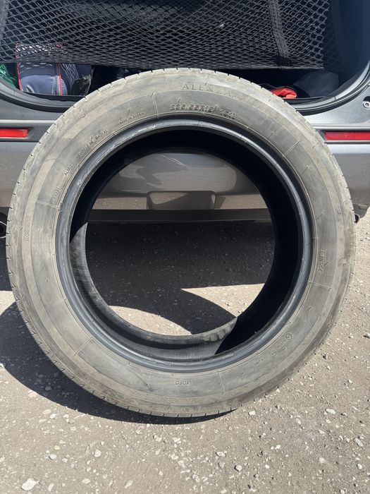 Продам Резину 235/55/19 Bridgestone