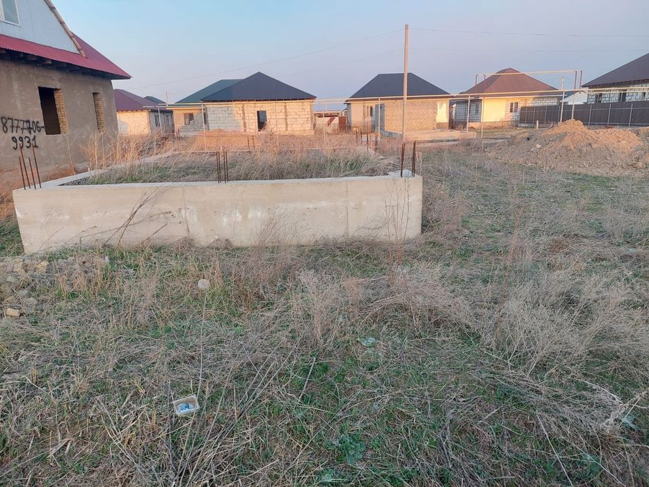 Участок  продаётся