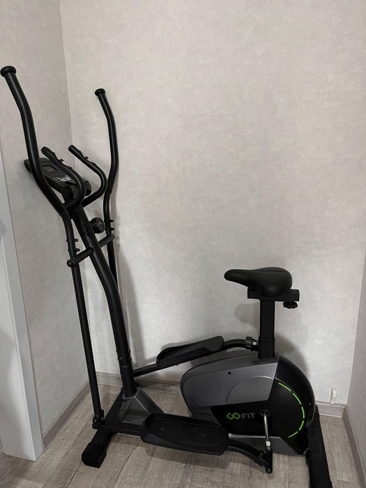Продаётся эллиптический тренажёр GOFIT E-1124