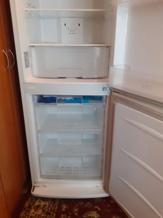 Холодильник LG, 185×58+58cm