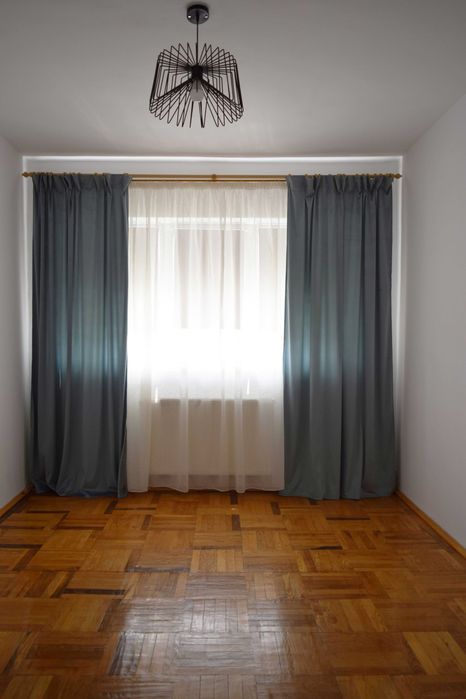 Apartament cu 3 camere de inchiriat