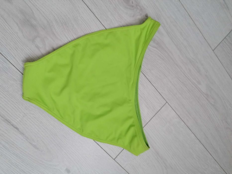 Дамски бански размер S, 2 бр