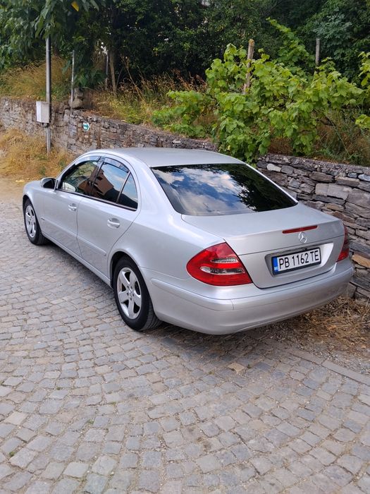 Мерцедес Е220 Автоматик 3149 евро