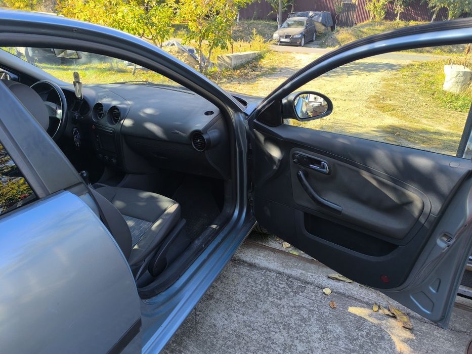 SEAT Ibiza 2005 — imagine 3
