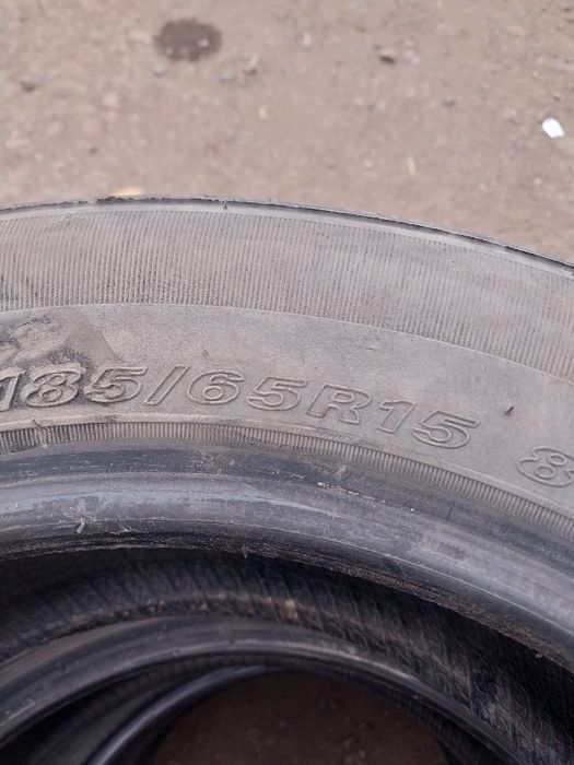 Продам шины на 15×185×65