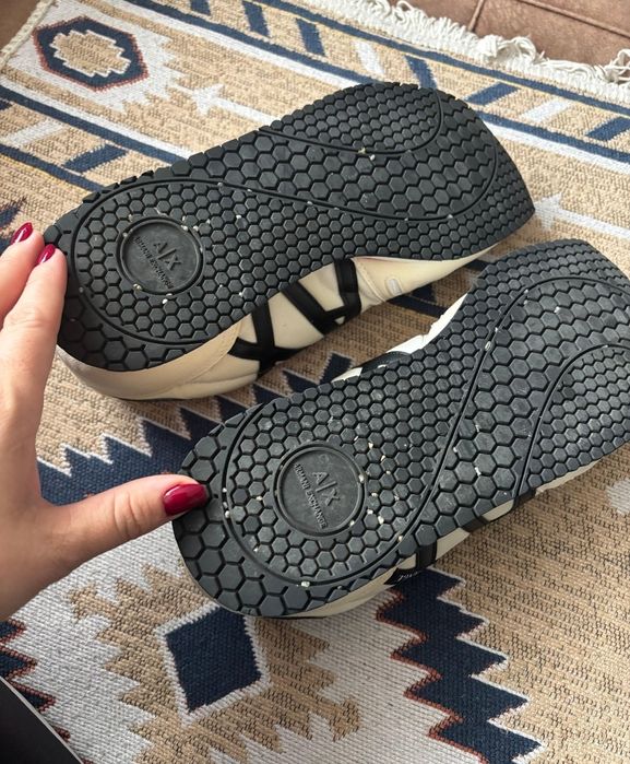 Adidasi Armani Exchange