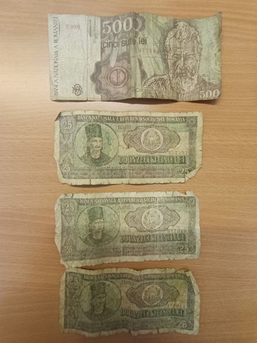 Vand patru bancnote vechi, 25 lei, 500 lei